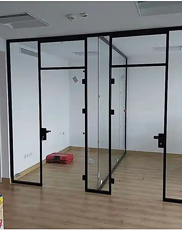 Proline Ofis Bölme Sistemi | Temperli Cam ve ALD Kare Aksesuar Serisi