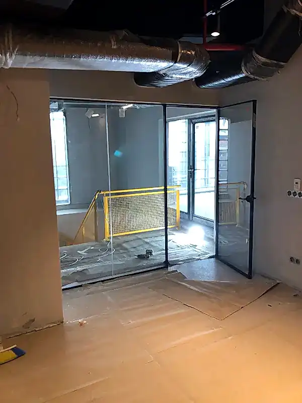 Ekoline Sistem Hoppe Kapılı Cam Bölme