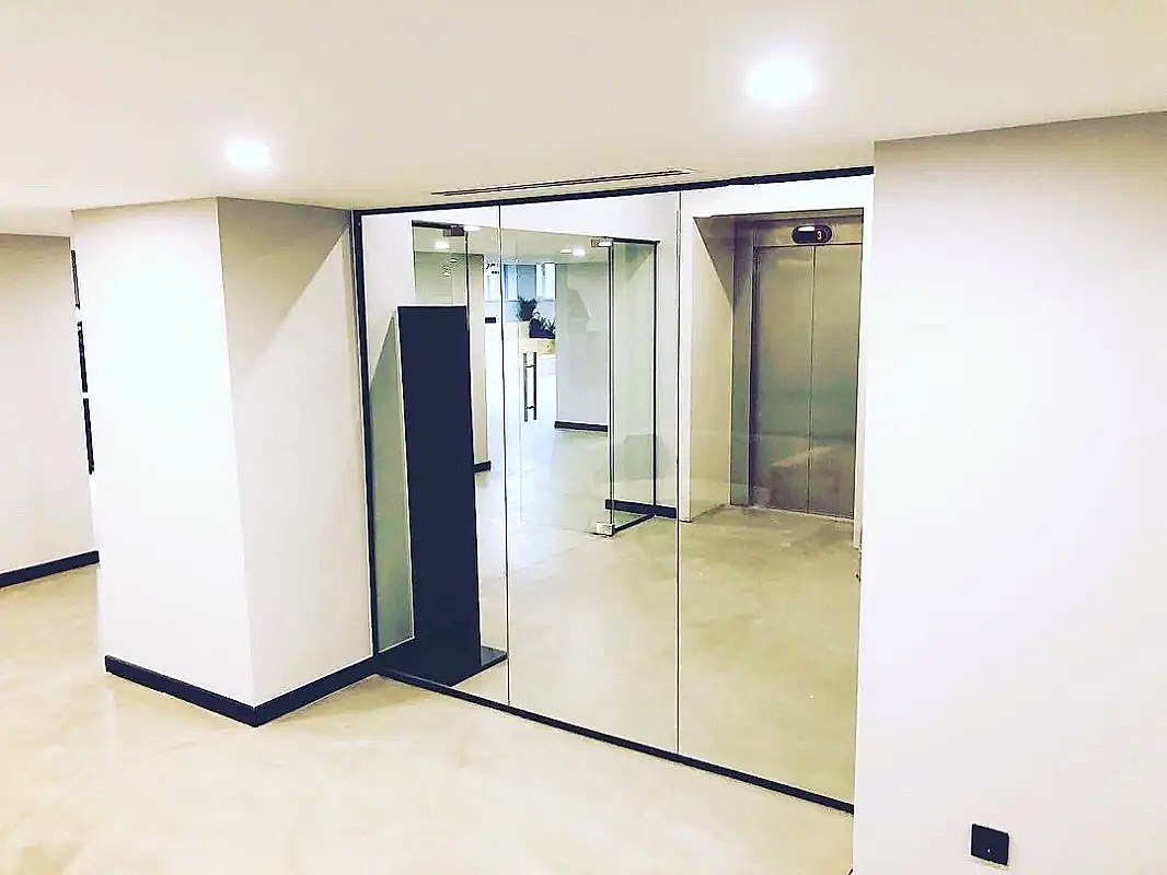 Ekoline Sistem Hoppe Çerçeveli Cam Bölme