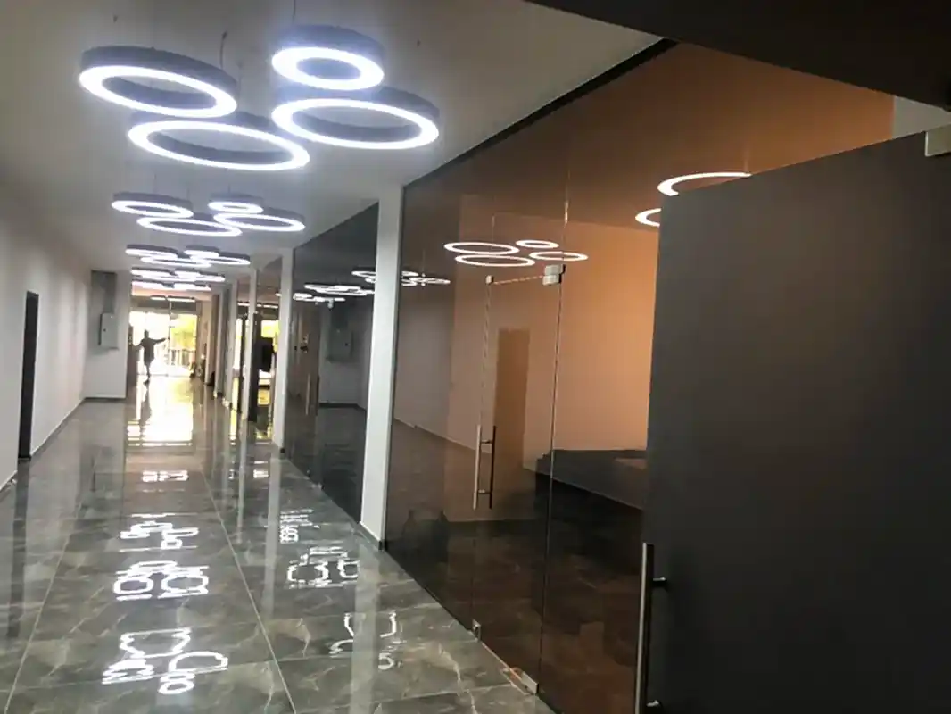 Hidrolik Cam Kapılı Ofis Bölme