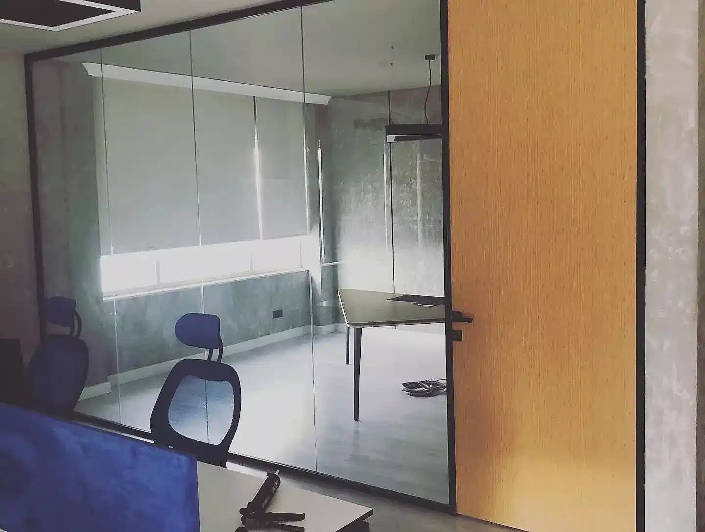 Proline Ofis Bölme Sistemleri ve Ahşap Kapı Uygulamaları