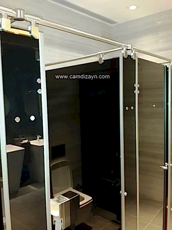 İtalyan Aksesuarlı Cubicle