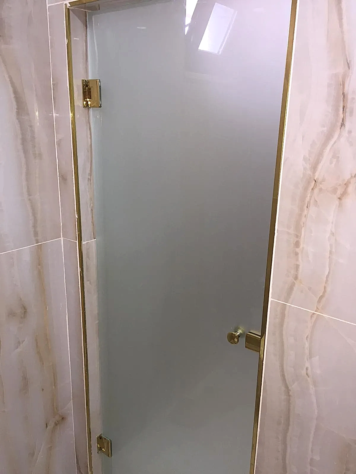 Gold Paraduş Banyo Kapısı