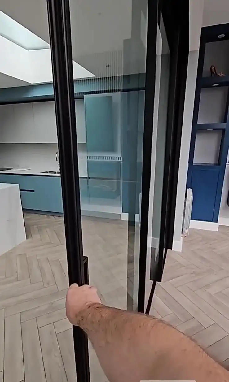 Senkronize Sürgülü Cam Kapı