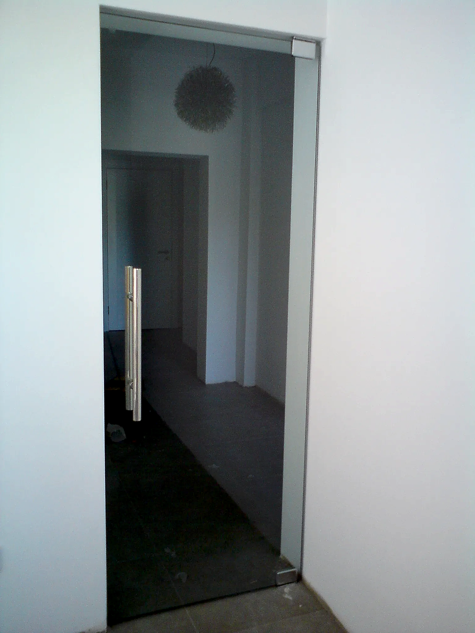 Paraduş Pivot Cam Kapı