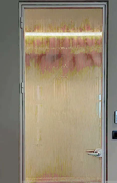 Hoppe Nevrürlü Cam Kapı